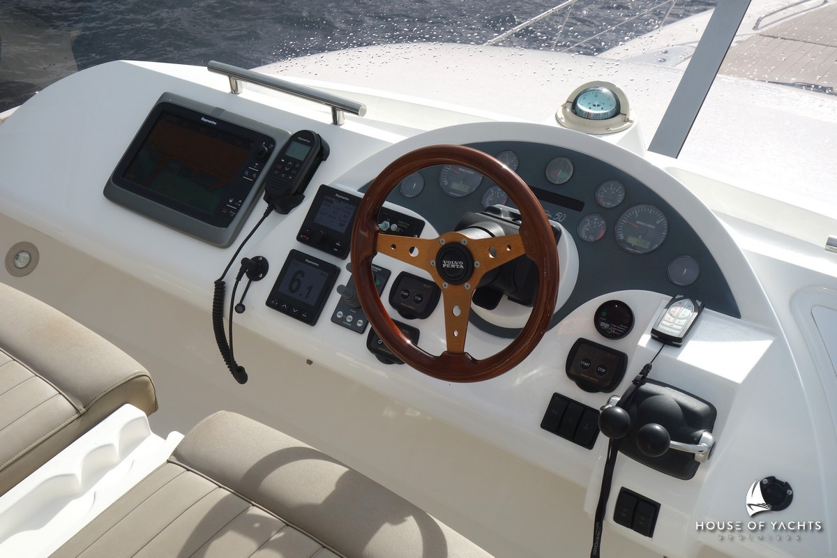 Fairline Phantom 50