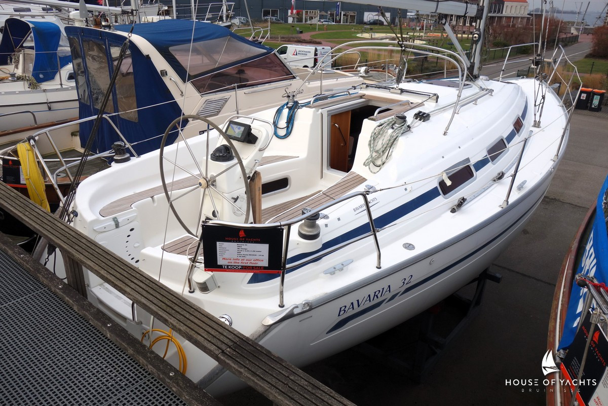 Bavaria 32