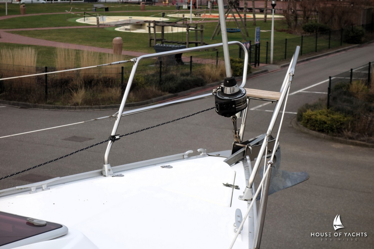 Bavaria 32