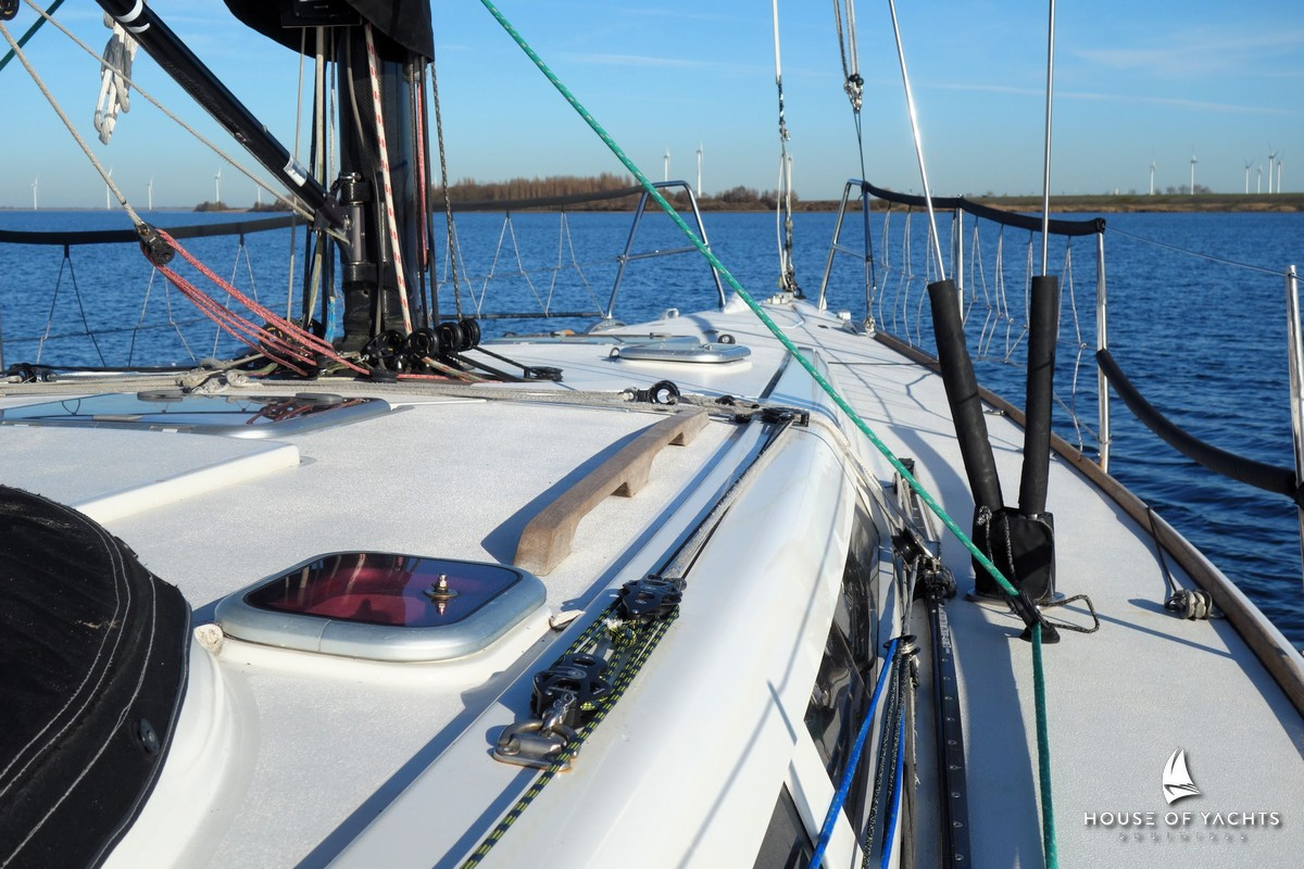 Grand Soleil 43