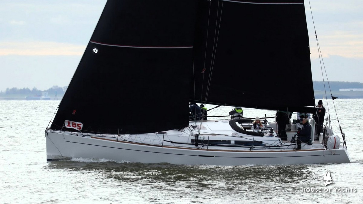 Grand Soleil 43