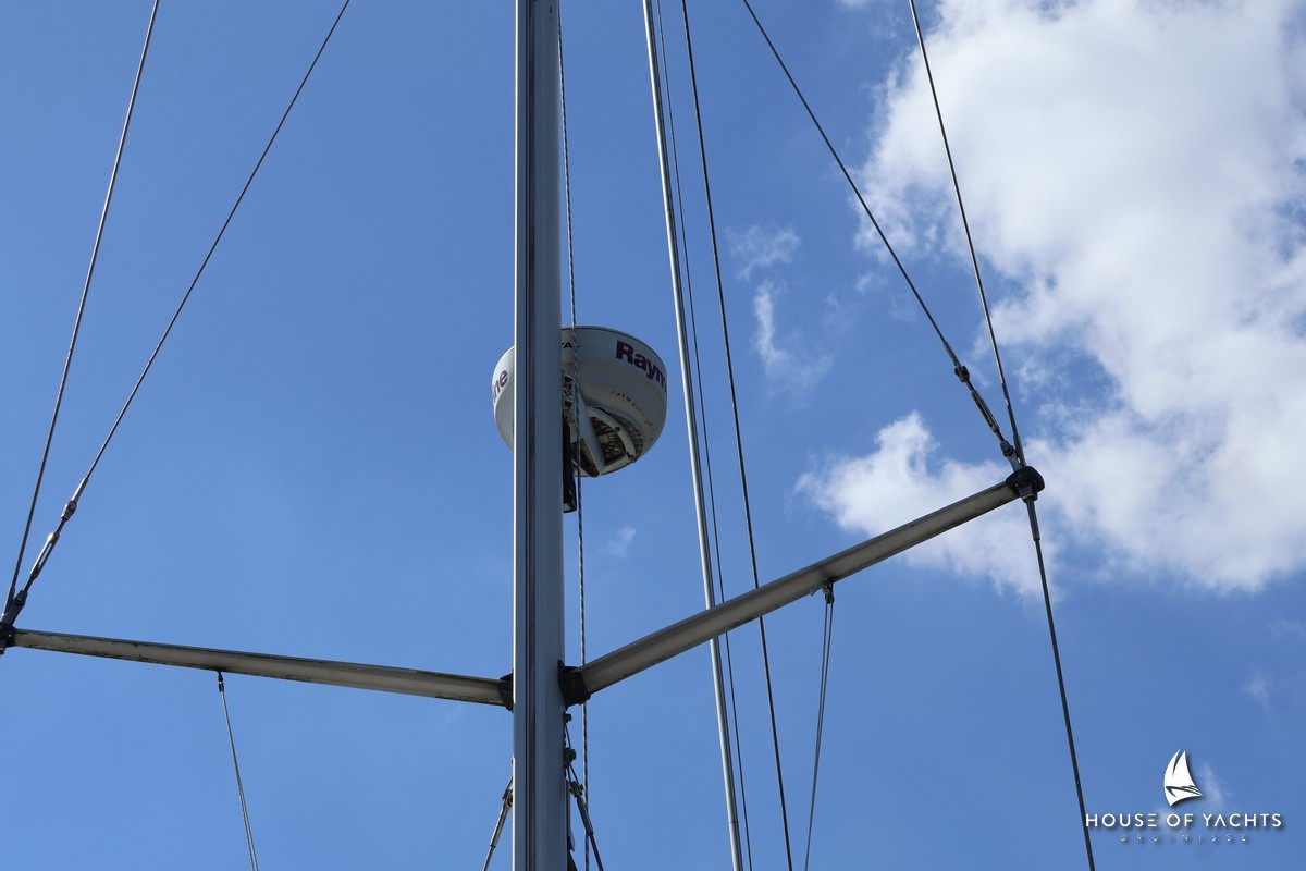 Bavaria 40-2