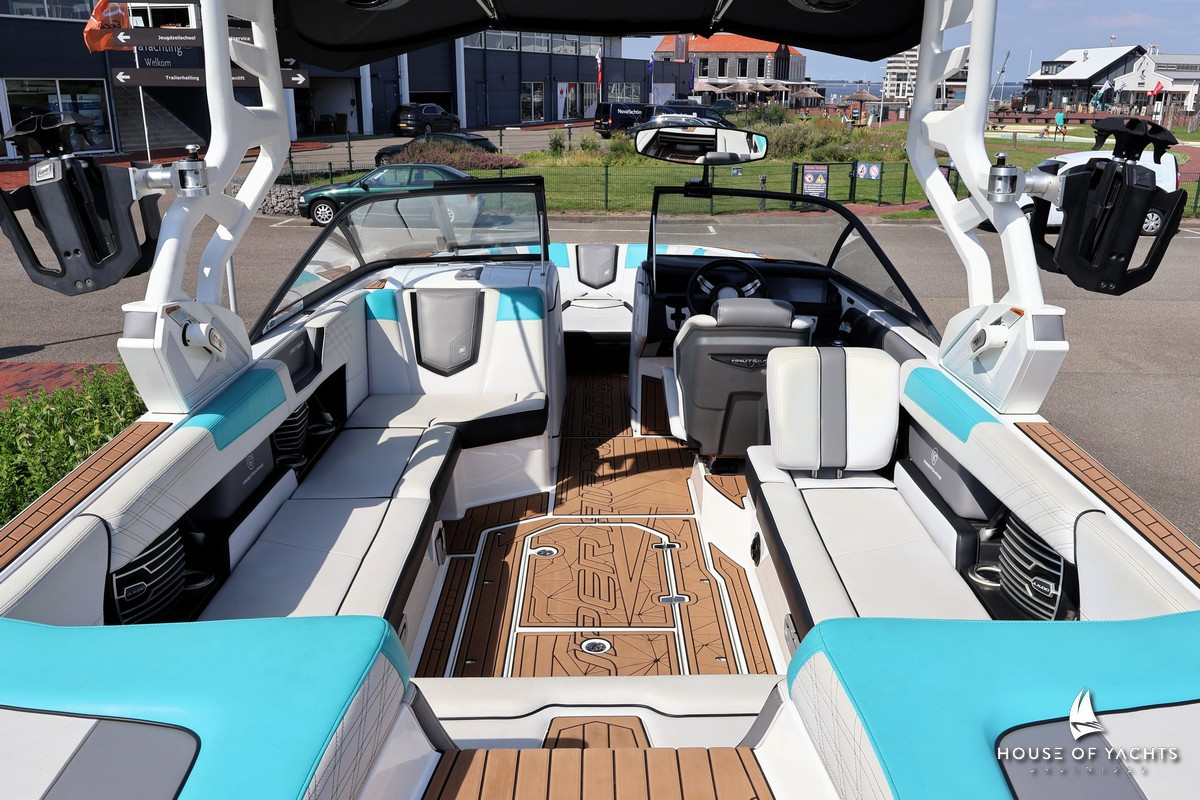 Nautique Super Air Nautique G25 "Coastal Edition"