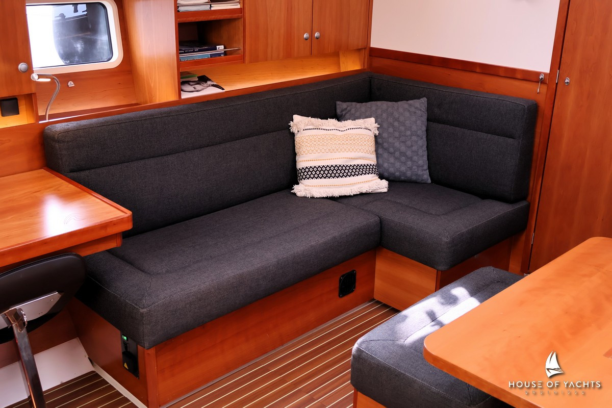 Hanse 445