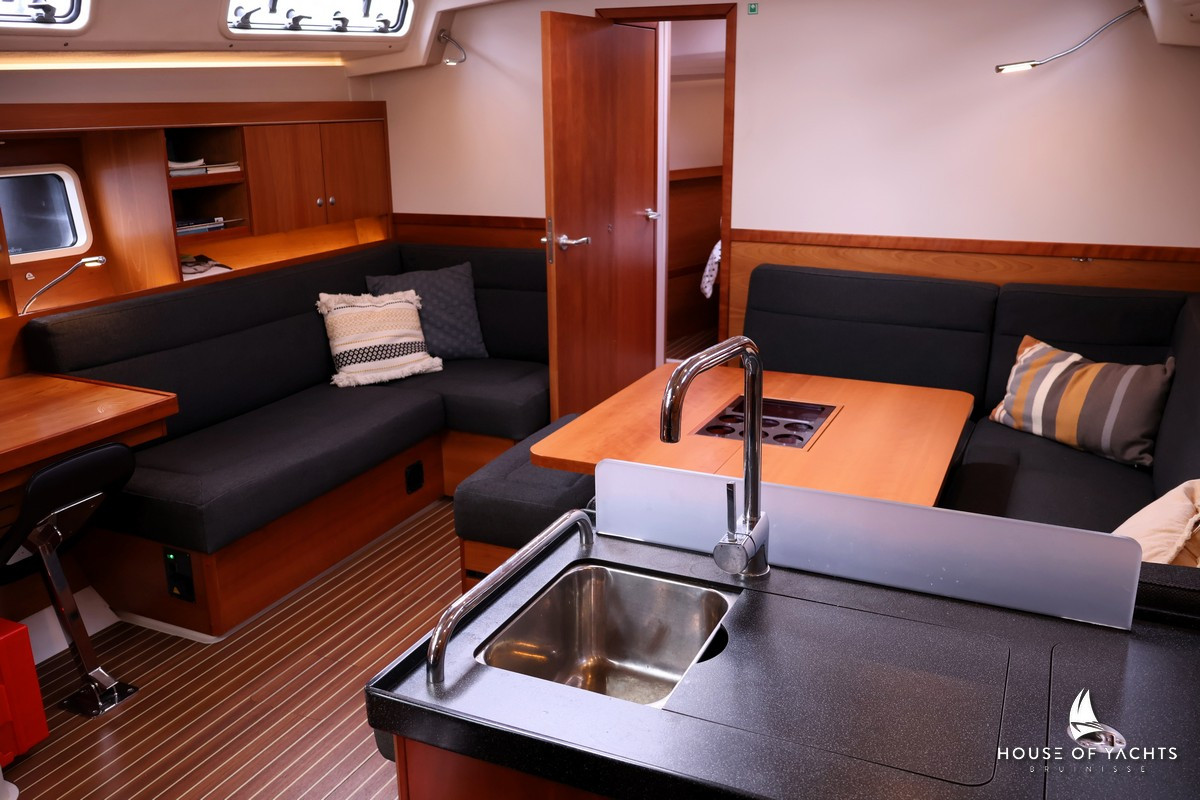 Hanse 445