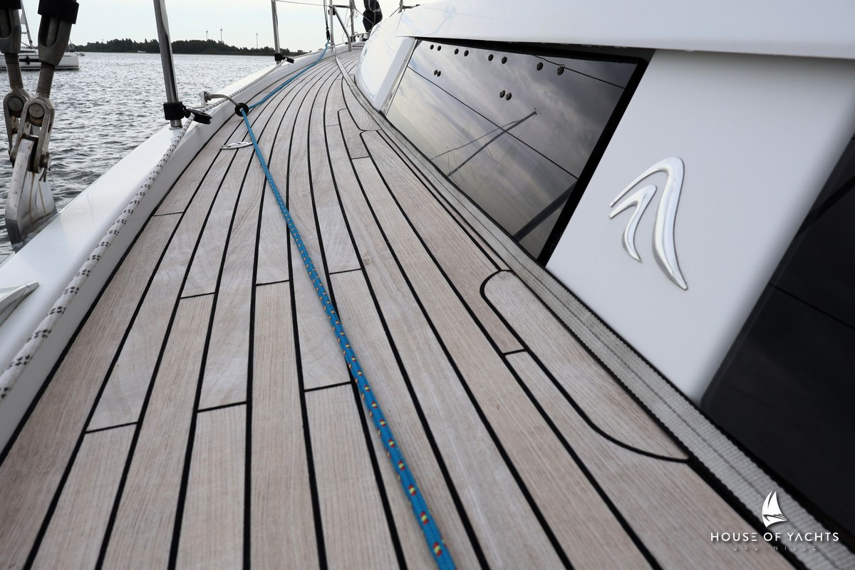 Hanse 445