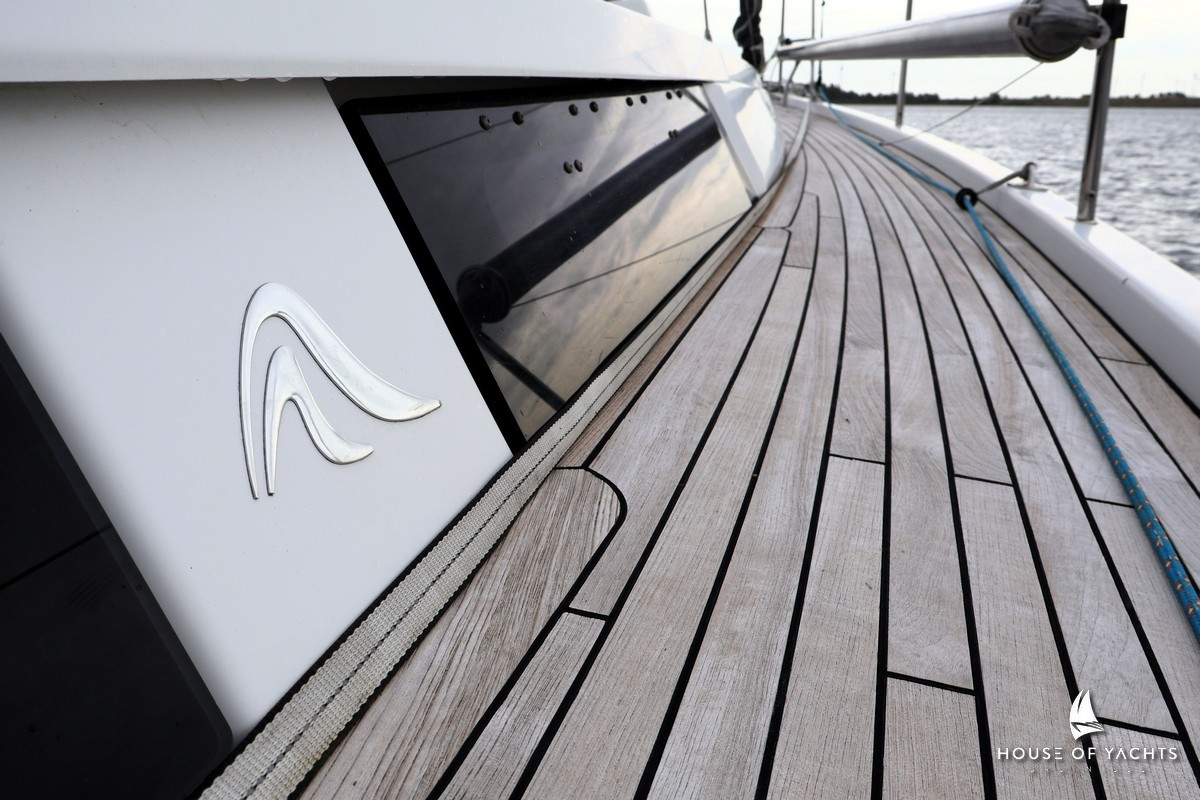 Hanse 445