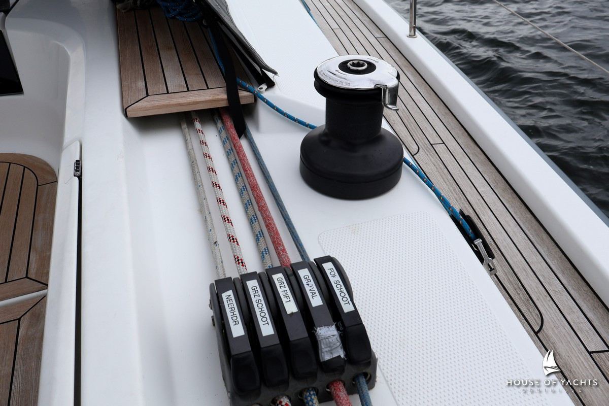Hanse 445