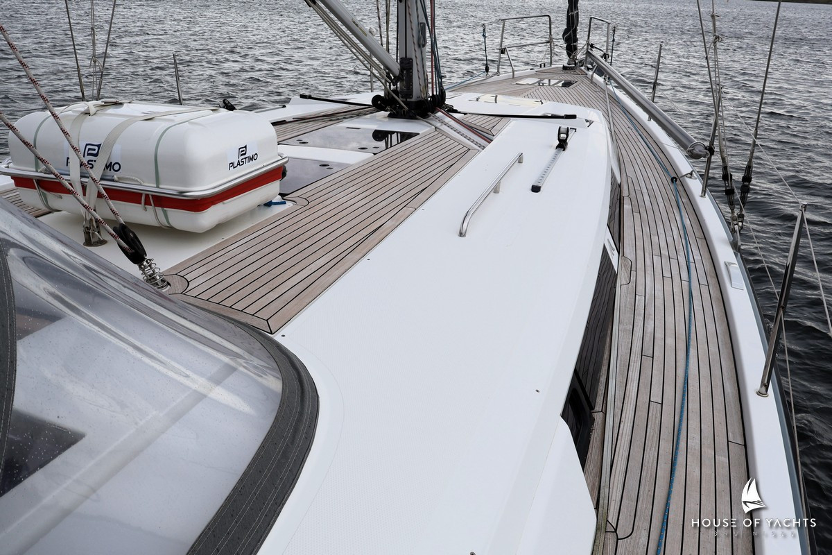 Hanse 445